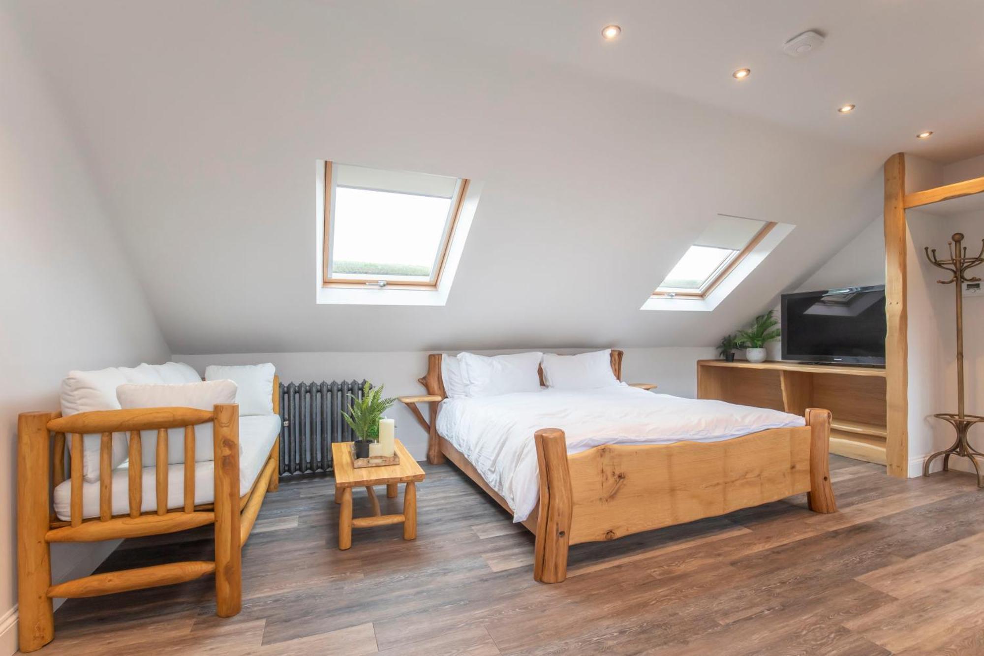 Stable Lodge - Boutique Bed & Breakfast Shurdington 외부 사진