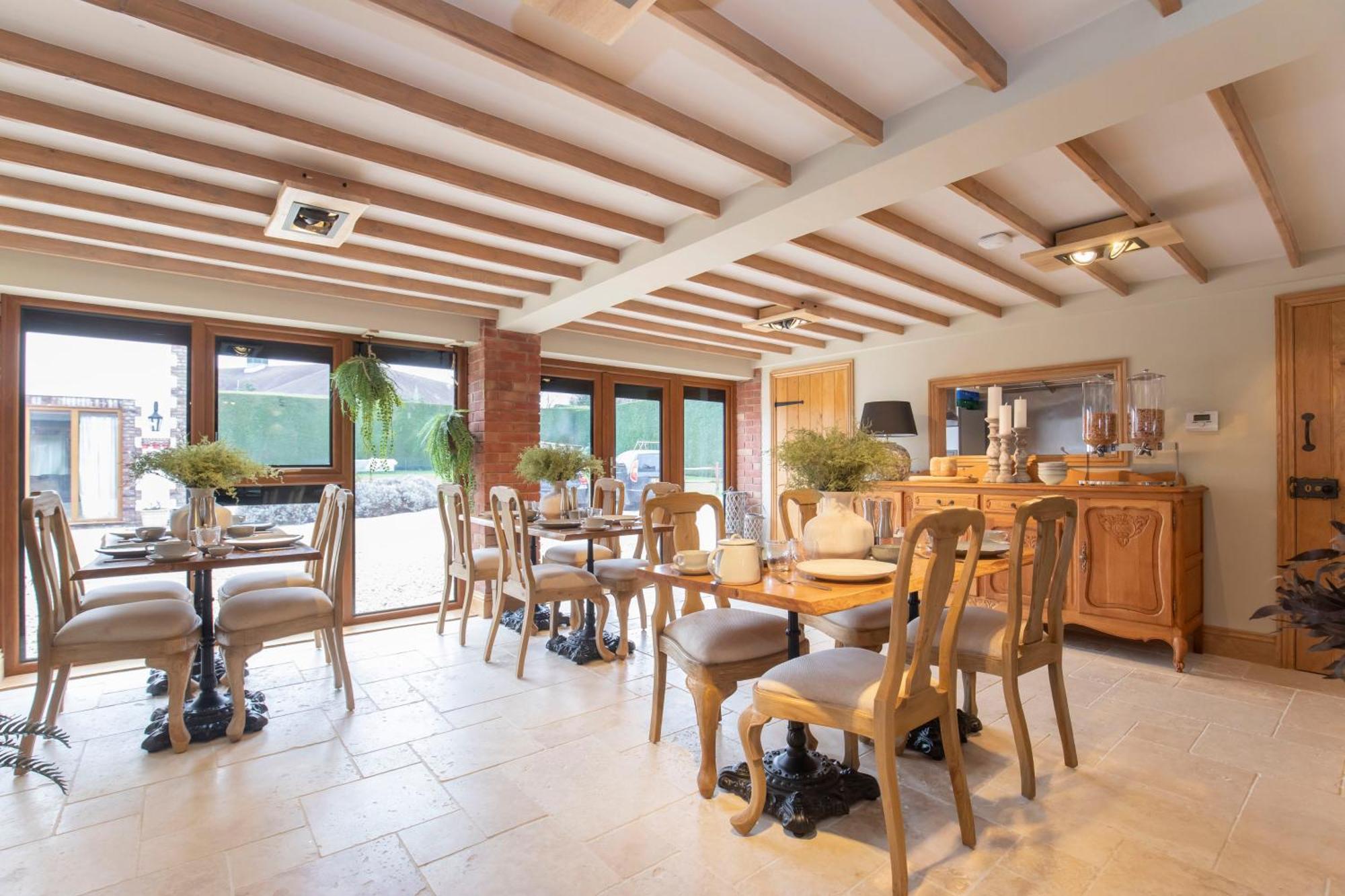 Stable Lodge - Boutique Bed & Breakfast Shurdington 외부 사진
