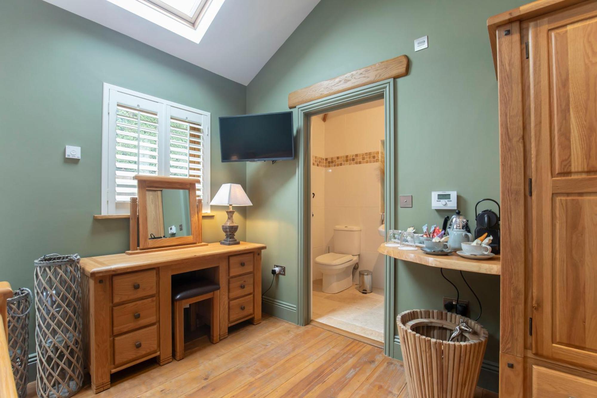 Stable Lodge - Boutique Bed & Breakfast Shurdington 외부 사진