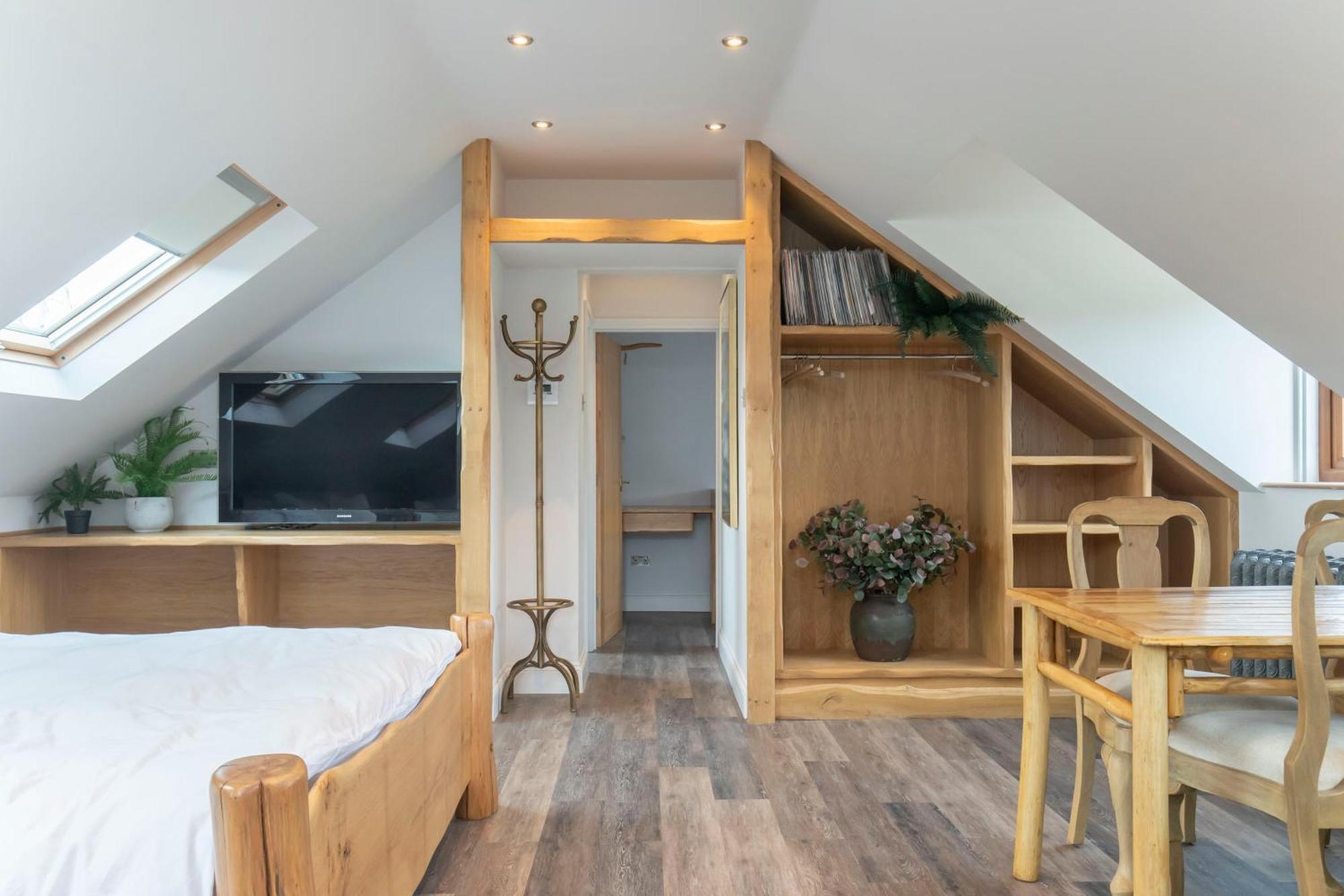 Stable Lodge - Boutique Bed & Breakfast Shurdington 외부 사진