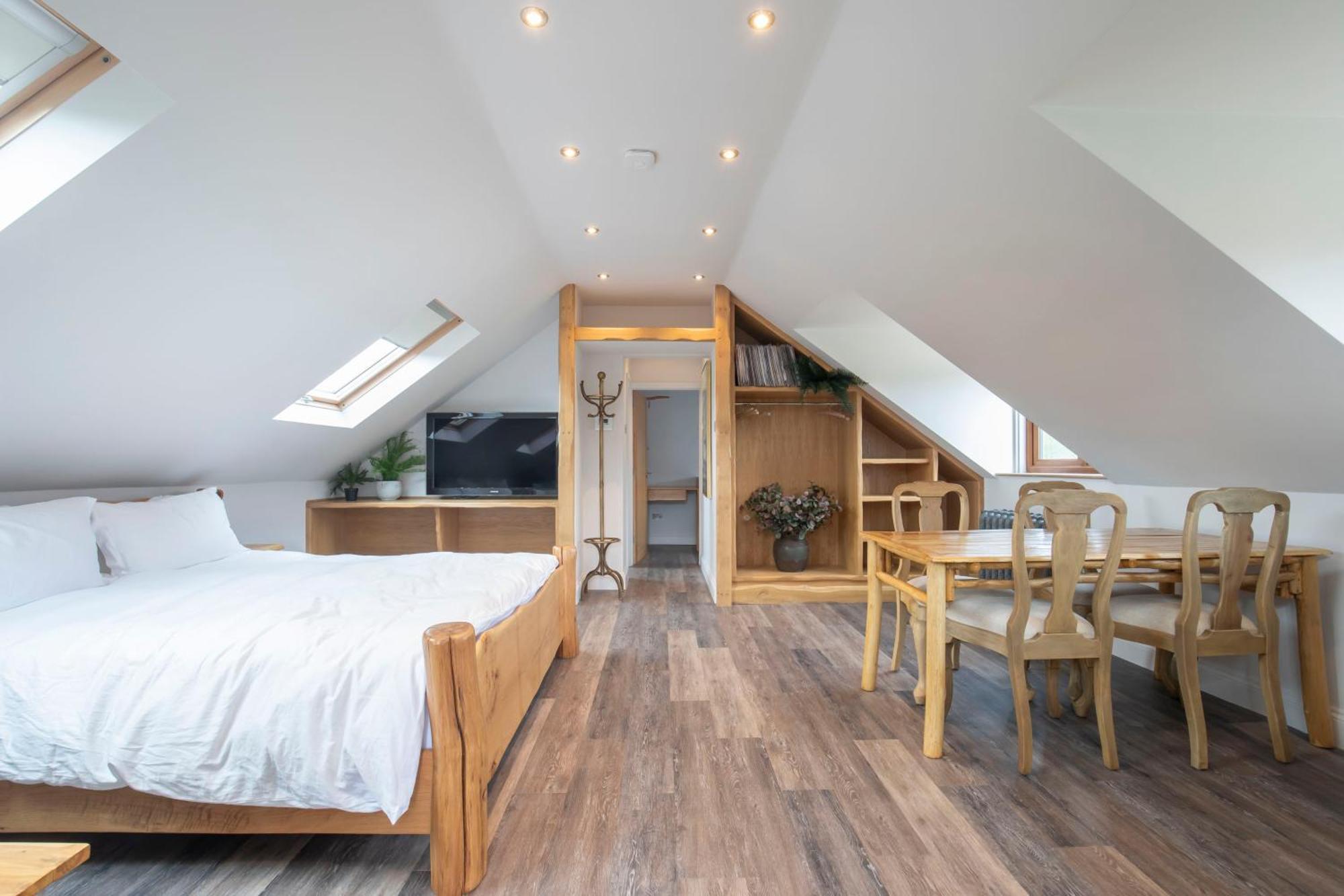 Stable Lodge - Boutique Bed & Breakfast Shurdington 외부 사진