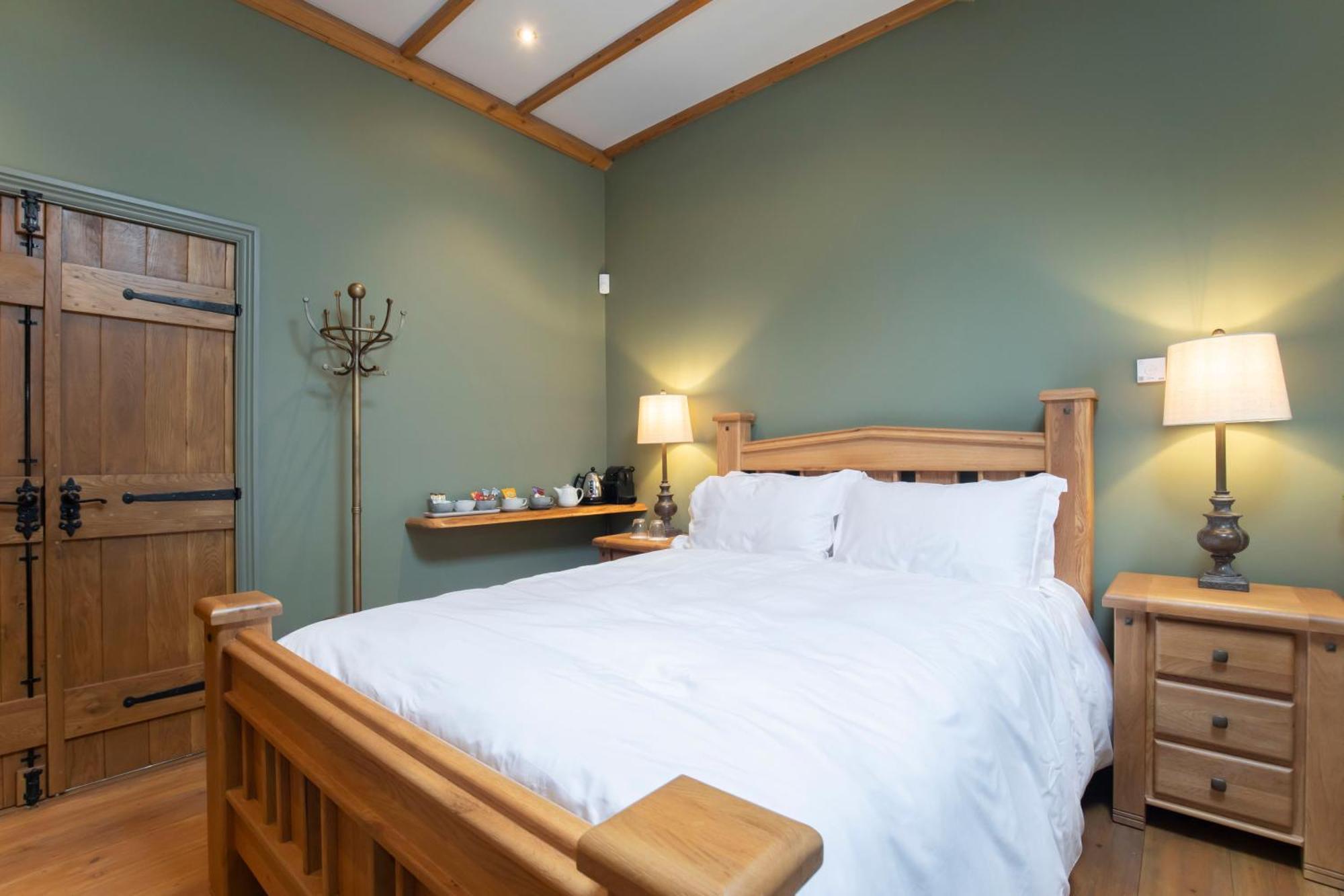 Stable Lodge - Boutique Bed & Breakfast Shurdington 외부 사진